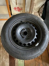 Letní pneu s disky 195/65/R15 - 2