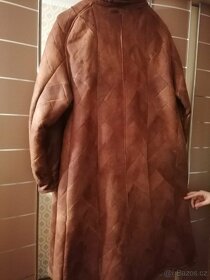 Dámský kabát z pravé kůže, vel. XL - 2