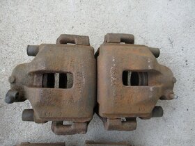 Brzdové třmeny BMW E30, E28, E23, E24 - 2