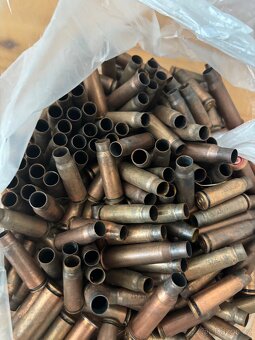 Prodám nábojnice 7.62x39 a 7.62x51R ,,měď” - 2