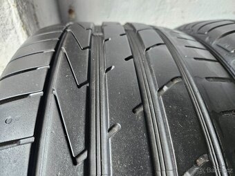 Sada letních pneu Hankook / Good Year 235/45 R17 XL - 2