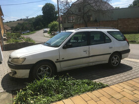 Peugeot 306 2.0 HDI combi 66kw na náhradní díly - 2