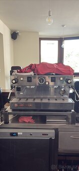 Kávovar LA MARZOCCO - 2