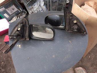 Opel corsa c zrcatka - 2