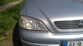 Opel Astra G přední světlomety - 2