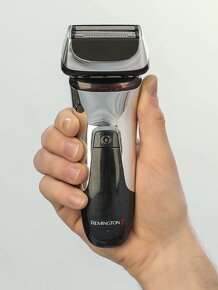 Panský holící strojek Remington F9000 # nový - 2