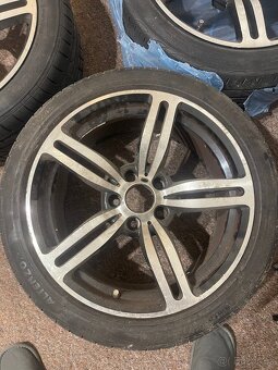 Alu Kola BMW 5x120 245/40/R18 - 2