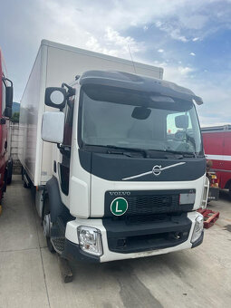 Skriňové Volvo FL6 r.v.2015 + hyd. čelo porucha motora - 2