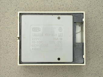 Termostat pokojový - 2