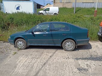 Škoda octavia liftback 1,6 - 2