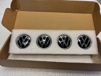 Za jízdy nehybné Krytky středových děr na ALU disky VW - 2