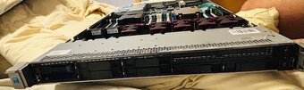 HP ProLiant DL360 Gen9 – 2× Xeon, 64 GB RAM, plně funkční - 2