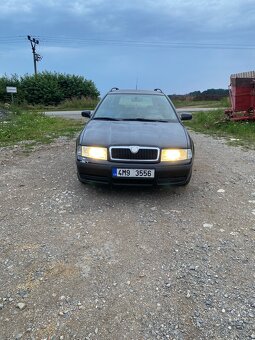Škoda Octavia - 2