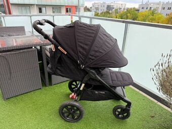 Prodám kočárek Valco Baby Trend 4 – skvělý stav - 2