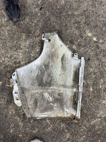 Pravý přední blatník - Fiat Ducato - 2