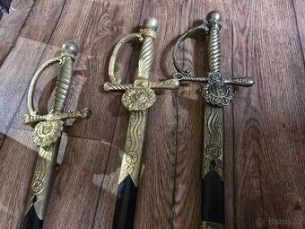 KRASNÉ STARÉ ŠAVLE/ DRAŽNÍ KORDY RU VZOR 1891 - 2