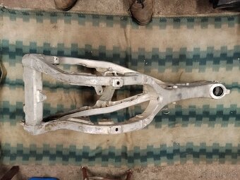 Prodám rám Yamaha YZF250 - 2