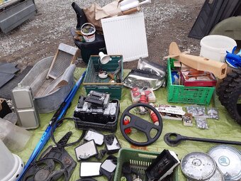 Garazovy vyprodej - 2