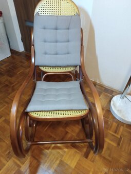 Prodej houpací křeslo - 2