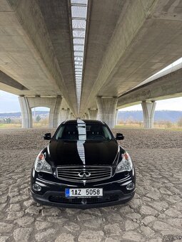 Infiniti EX37 - 2