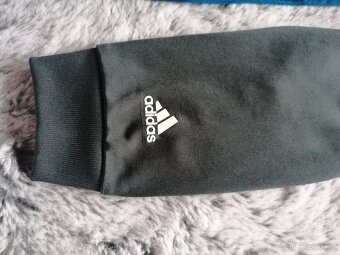 Chlapecká mikina Adidas - 2