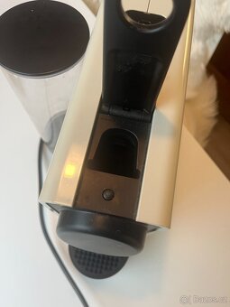 Kapslový kávovar Nespresso Krups - 2