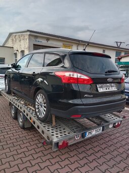 Ford Focus III 1.6 ecoboost Díly - 2