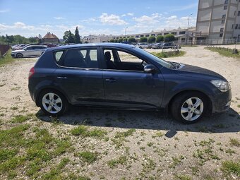 Kia Ceed 1.6 CRDi, 66kw, nová STK. Rok 2011. - 2
