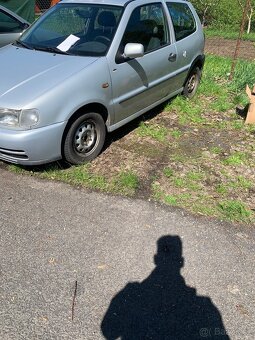 Volkswagen Polo - 2