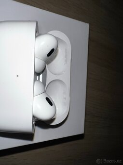 Apple AirPods Pro 2. generace s ANC a Lightning – JAKO NOVÉ - 2