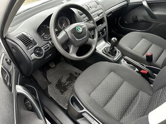 Škoda Octavia II facelift 1.2TSi, r.2010, rozvody, klima - 2