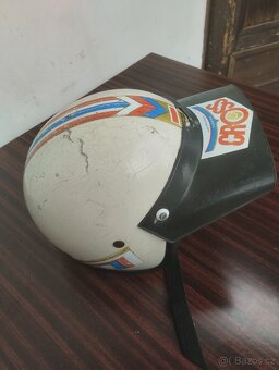 Helma na motorku - 2