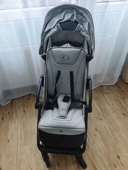 Sportovní kočárek Kinderkraft Apino šedý - 2