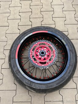 Honda CRF_motard kola - 2