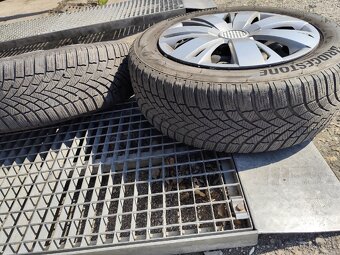 Zimní komplet škoda scala 195/60r16 - 2