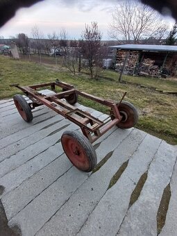 Podvozek ze senometu - 2