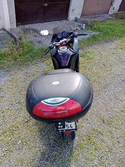 Kawasaki ER-6f r.v 2006 ve verzi s ABS - 2