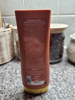 Nové mléko na opalování s SPF 50 zn. Dermacol, 200 ml - 2