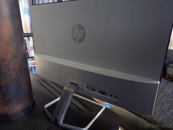 Monitor HP 24 palců - 2