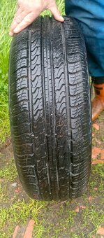 pneu 235/70 16 - 2