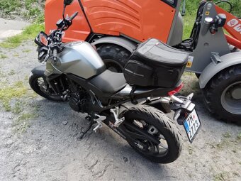 Honda Hornet CB750A - 2