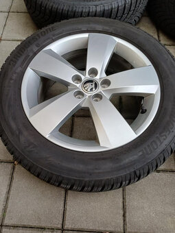 Zimní pneu Škoda Kamiq Scala 195 60 16 Bridgestone - 2