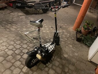 Motorová koloběžka Nitro Scooters XG10 - 2