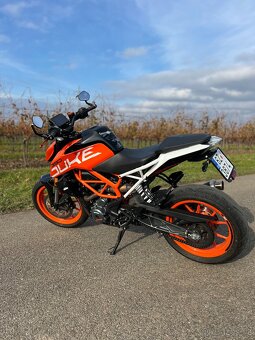 KTM DUKE 390 - 2