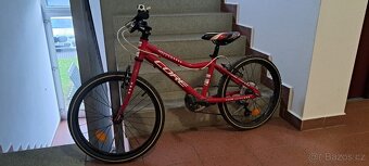 Dětské červené kolo Core Nipper 20” - 2