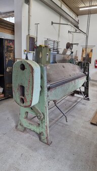 Ohýbačka plechu XK-2000/2 A - 2