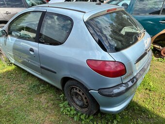 Peugeot 206 1.4i veškeré díly - 2
