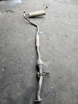 Suzuki sx4 1.6 79kw výfuk - 2