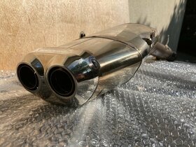 Honda CBR 1000 RR originální výfuk - 2