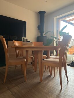 Jídelní stůl a židle - 2